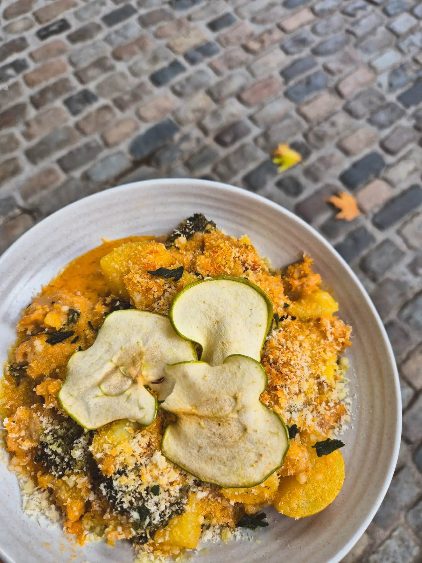 The perfect autumn dish doesn't exist...🍂🍁 New on the weekend menu for cozy season. Spiced…