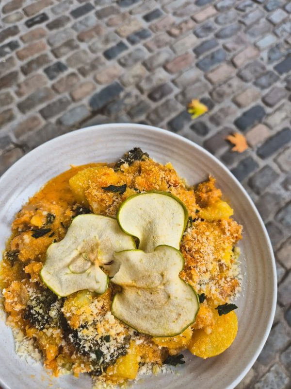 The perfect autumn dish doesn't exist...🍂🍁 New on the weekend menu for cozy season. Spiced…